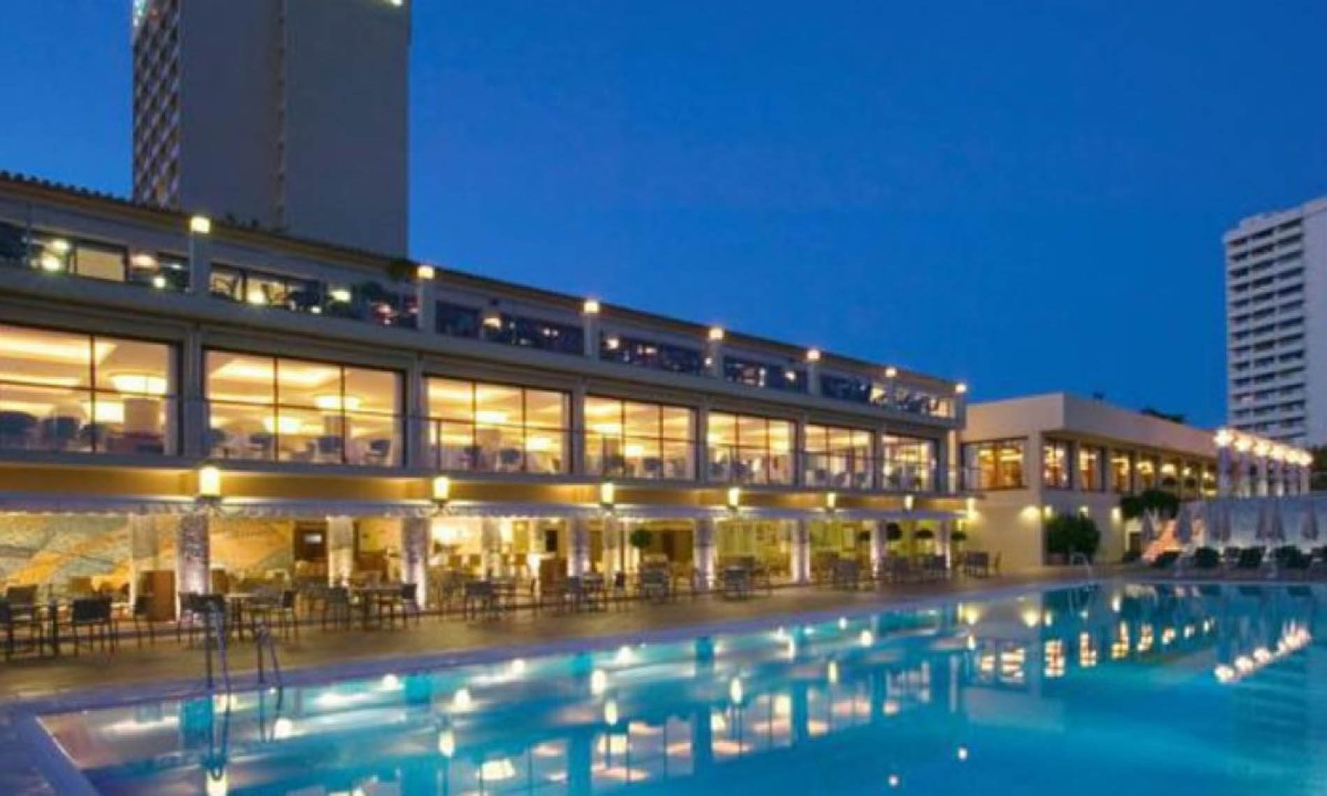 Luxury Hotel Don Carlos in Marbella with Our transfers services in Marbella